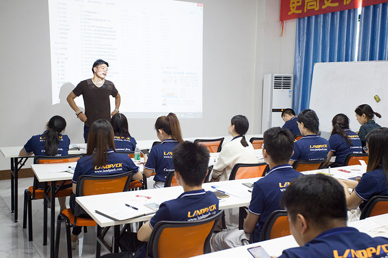 培訓多列機 培訓多列機